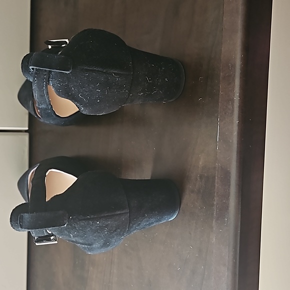 Peter Kaiser black suede slingbacks - never worn - Picture 2 of 6